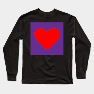 Corazón rojo sobre morado Long Sleeve T-Shirt